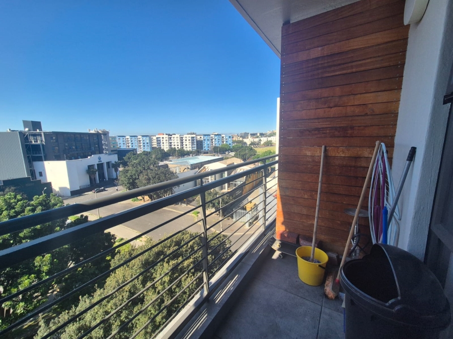 To Let 2 Bedroom Property for Rent in Zonnebloem Western Cape